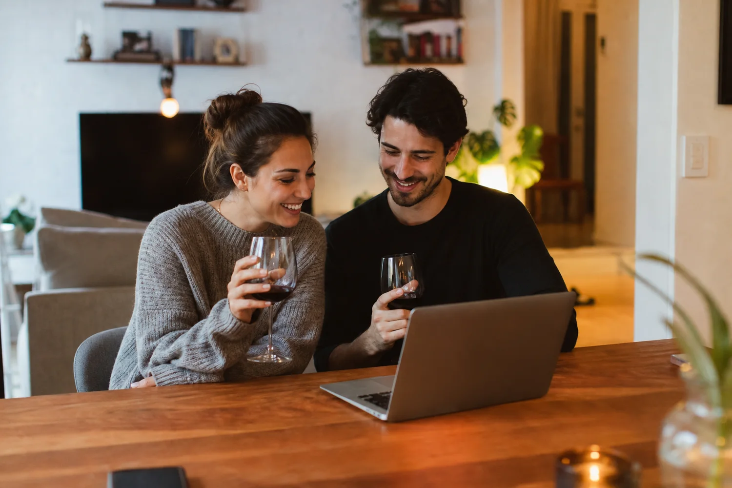 Plan the Date You Keep Postponing date-night setting.